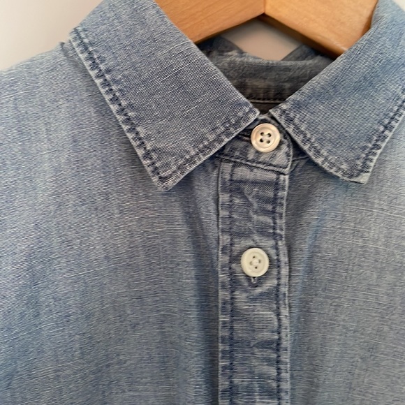 JCREW FACTORY Chambray shirt - Picture 2 of 13